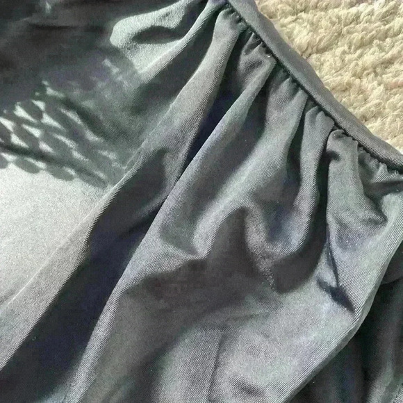 Black one piece swim suit - Picture 3 of 5